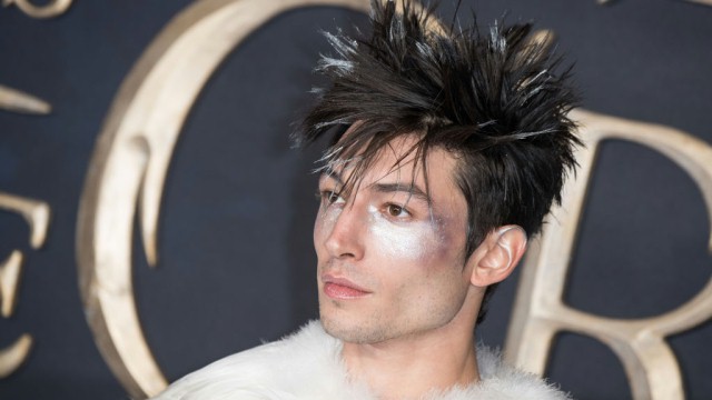 Ezra Miller w ekranizacji japońskiego bestsellera