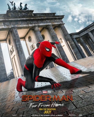 FOTO: Spider-Man zwiedza Europę na nowych plakatach