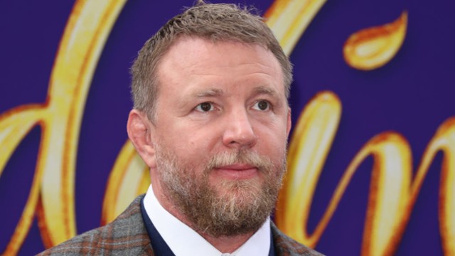 Guy Ritchie o Amerykance wśr&oacute;d londyńskich rabusi&oacute;w