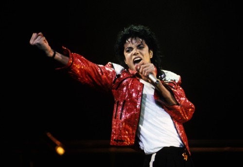 Twórcy "Aviatora" szykują biografię Michaela Jacksona