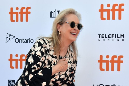BIULETYN: Nowe projekty Streep, Frearsa, Hemswortha