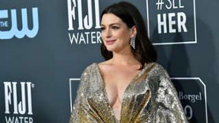 Hathaway i Murray w nowym filmie tw&oacute;rcy "Misji Greyhound"