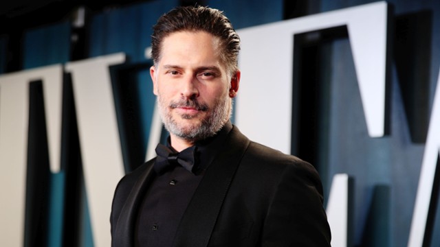 Manganiello, Slater w spin-offie anime "Army of the Dead"