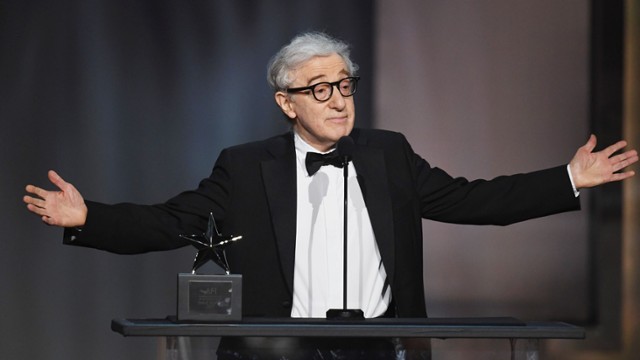 Woody Allen przechodzi na reżyserską emeryturę. Nakręci jeszcze...