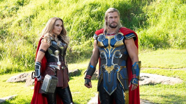 Box Office Świat: Thor rozgromił konkurencję. Opłacalna miłość...