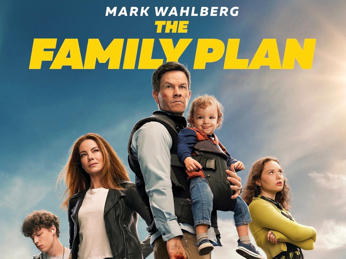 Mark Wahlberg in a family action comedy.  “The Family Plan” trailer.