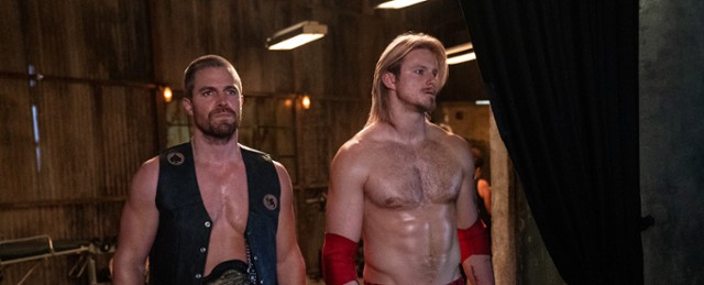 Stephen Amell i Alexander Ludwig wrócą do wrestlingu?