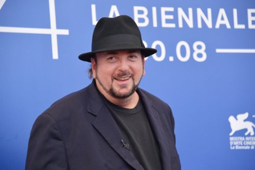 1,68 MILIARDA DOLARÓW za molestowanie