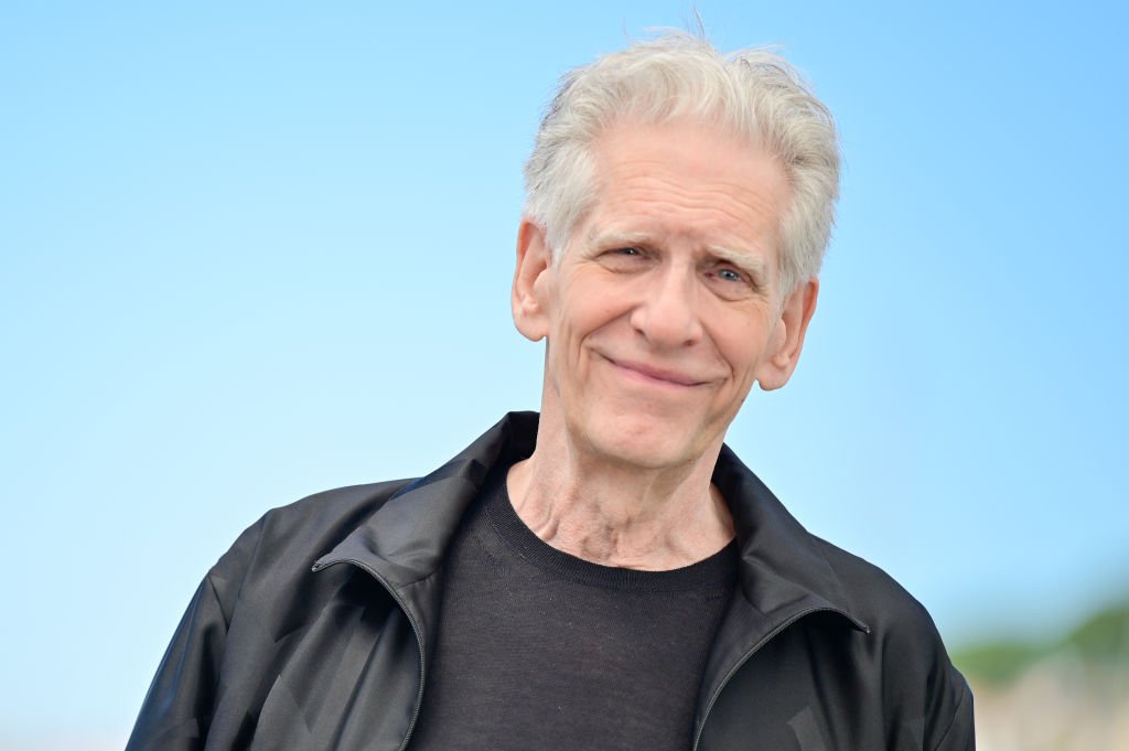 "Zabawa w pochowanego 2". Legendarny reżyser w obsadzie