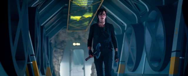 Charlize Theron na zdjęciach z filmu, który prawie skasowano
