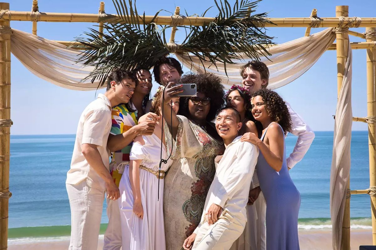 Netflix znów kręci "Niebezpieczne związki". Teraz jako serial