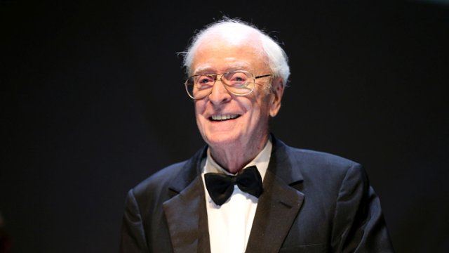 Michael Caine oddał swój głos AI. Matthew McConaughey inwestuje w...