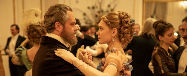 Netflix pokazał zdjęcia z serialu "Lalka"