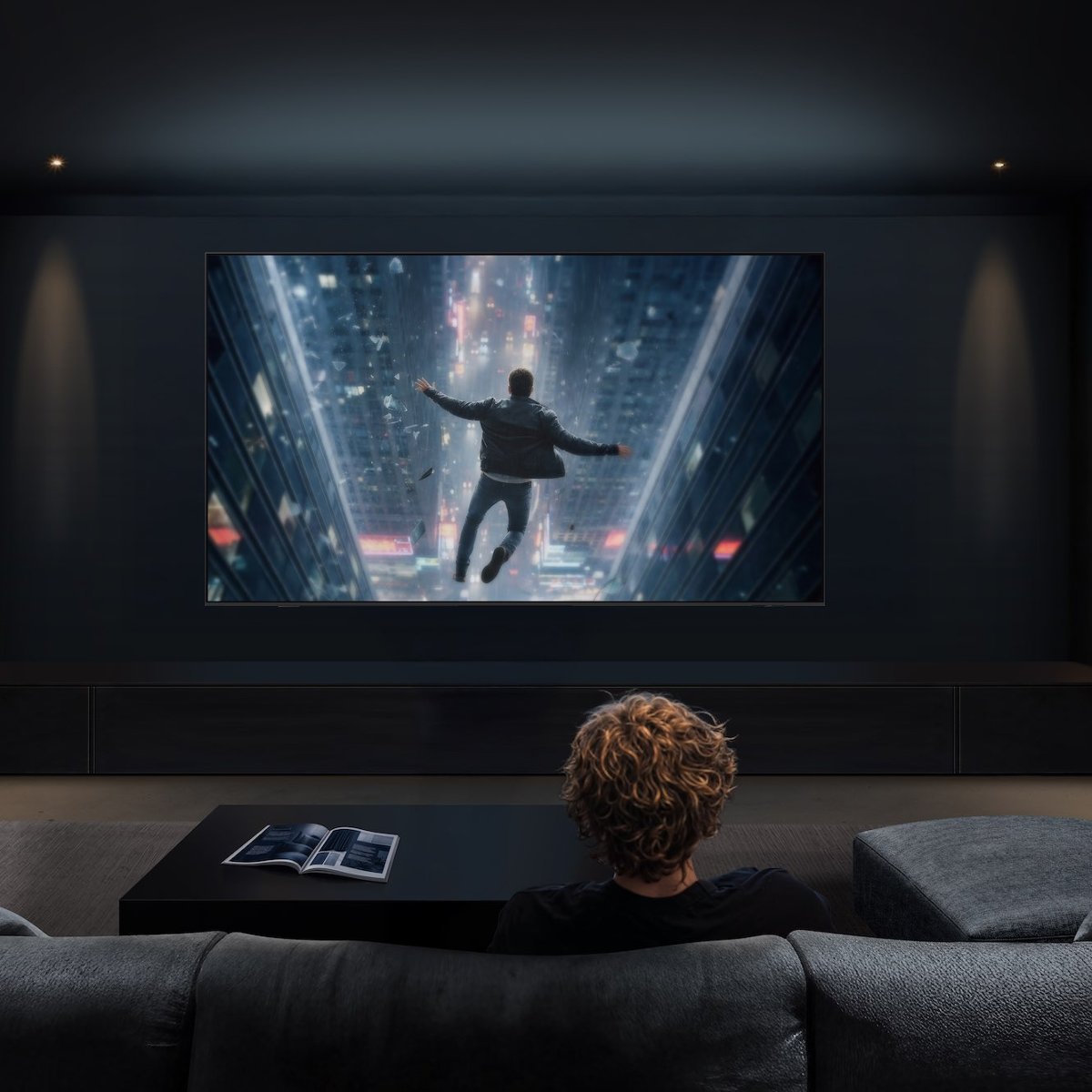 OLED czy Micro RGB? Który telewizor Samsung lepszy dla kinomana?