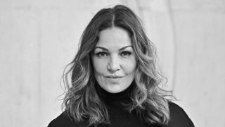 Nadia Far&egrave;s nie żyje. Zmarła aktorka znaleziona tydzień temu na dnie basenu