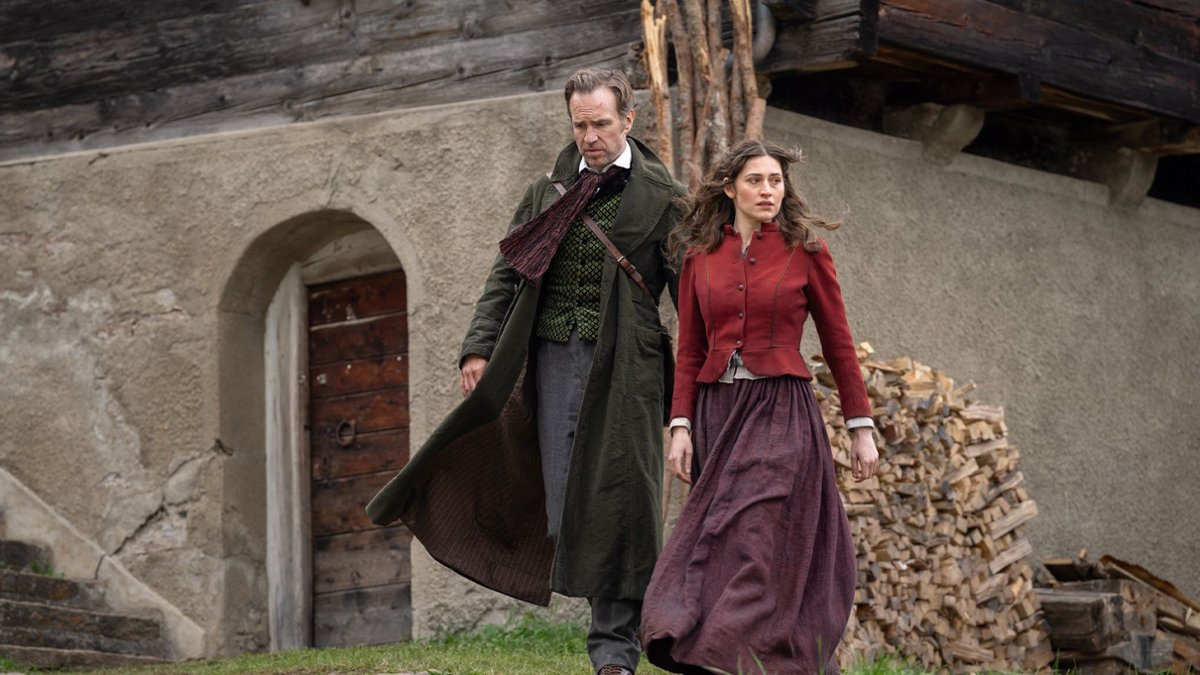 Jeszcze jeden Sherlock Holmes! Gra go Rafe Spall
