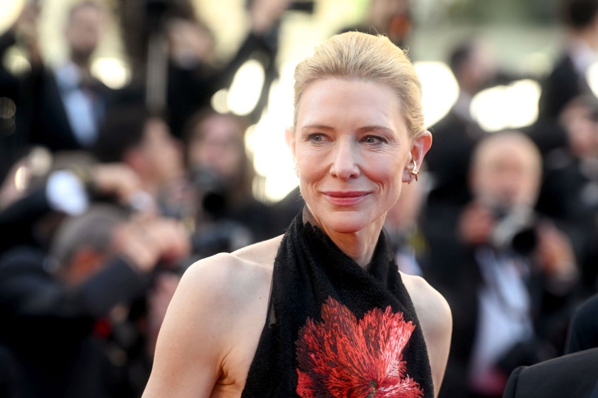 Cate Blanchett i Selena Gomez w filmie z kategorią X