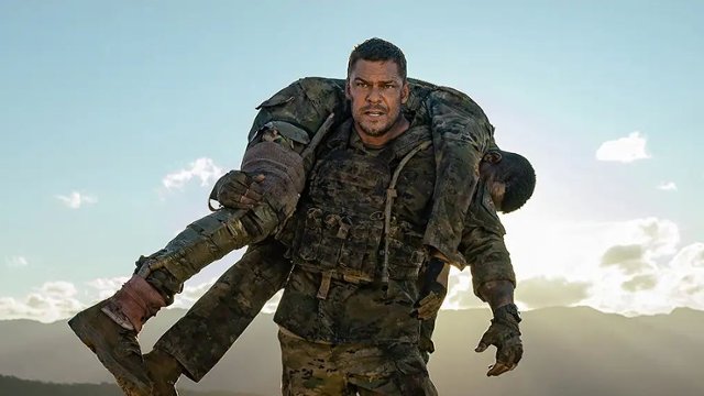 Alan Ritchson powr&oacute;ci w sequelu hitu Netfliksa "Maszyna do...