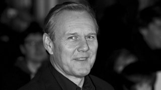 Anthony Head nie żyje. Mentor Buffy, postrachu wampir&oacute;w, miał 72 lata