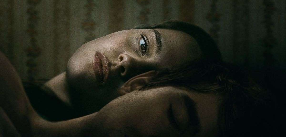 PracowaĹa przy "Obsesji". Jest wĹciekĹa, Ĺźe film zarobi 250 milionĂłw dolarĂłw