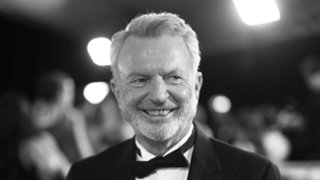 Sam Neill nie żyje. Aktor znany z film&oacute;w "Park jurajski" i "Opętanie" miał 78 lat