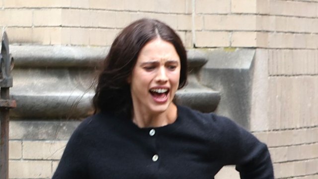 Remake "Opętania". Margaret Qualley na zdjęciach z planu