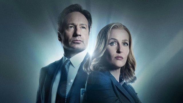 Mulder i Scully wr&oacute;cą w nowym "Z archiwum X"?