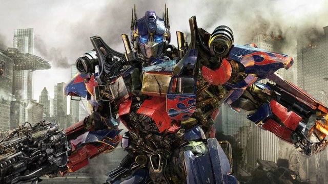 Transformers wracają! Steven Spielberg i Michael Bay związani z...