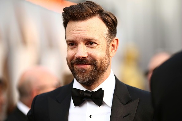 Jason Sudeikis wytrenuje gwiazdę koszyk&oacute;wki