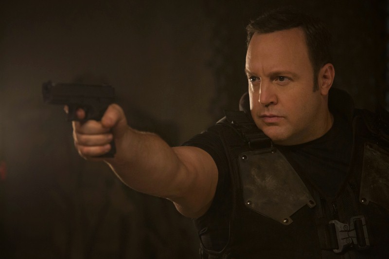 FOTO: Kevin James to międzynarodowy zab&oacute;jca