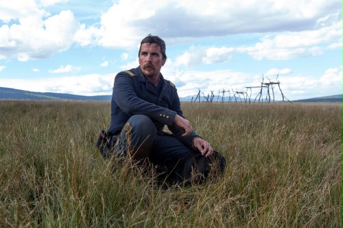 FOTO: Christian Bale w westernie twórcy "Szalonego serca"