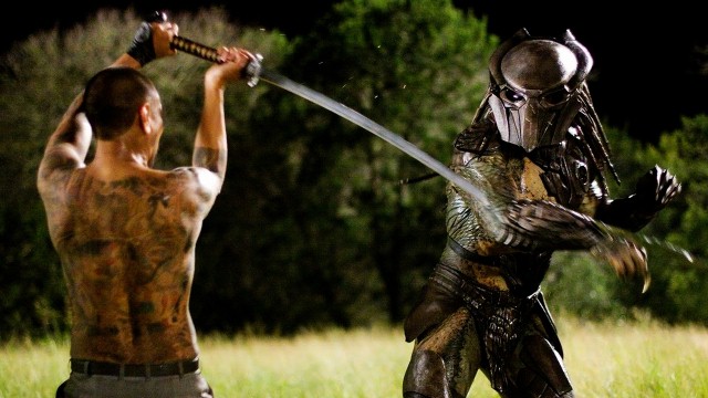 "The Predator": Shane Black stawia na praktyczne efekty