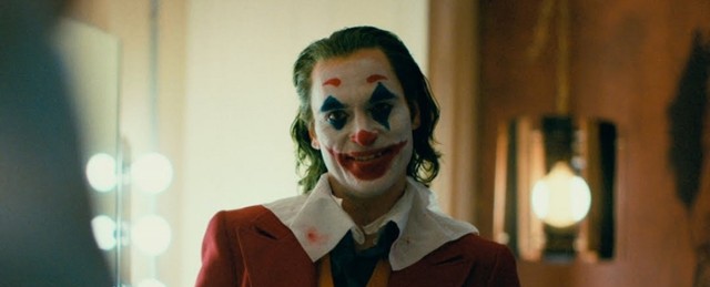 Joker-fani-Joaquina-Phoenixa-zadaja-by-aktor-wygral-Oscara-za-role-zloczyncy_article.jpg