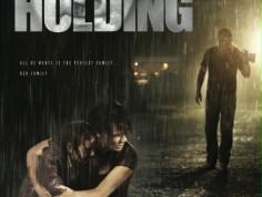Zdjęcia, plakat i fabuła mrocznego horroru "The Holding" 
