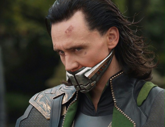 Tom Hiddleston obchodzi urodziny! Jak zaczynał w show-biznesie?