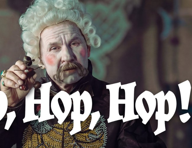 Polski hit platformy Netflix powr&oacute;cił. Recenzujemy 3. sezon "1670"