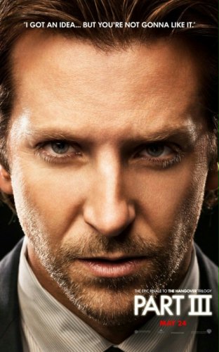 FOTO: Nie spodoba wam się pomysł Bradleya Coopera z plakatu "Kac...
