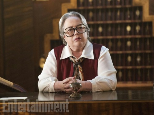 American-Horror-Story-Hotel-Kathy-Bates.jpg