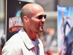 Jason Statham zabiera sequel "Przekładańca" do telewizji