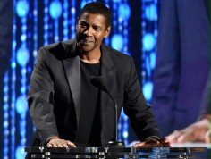 Denzel Washington wyr&oacute;żniony za wkład w rozw&oacute;j przemysłu...