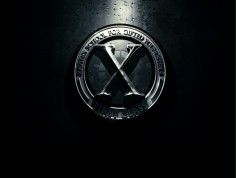 Kto ich tak urządził?! Nowe plakaty "X-Men: Pierwsza klasa"