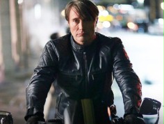 FOTO: Mads Mikkelsen i Gillian Anderson na nowych plakatach...
