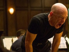 J.K. Simmons biologicznym ojcem Helmsa i Wilsona?