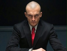 WIDEO: Hitman odwala mokrą robotę w pięciu fragmentach filmu