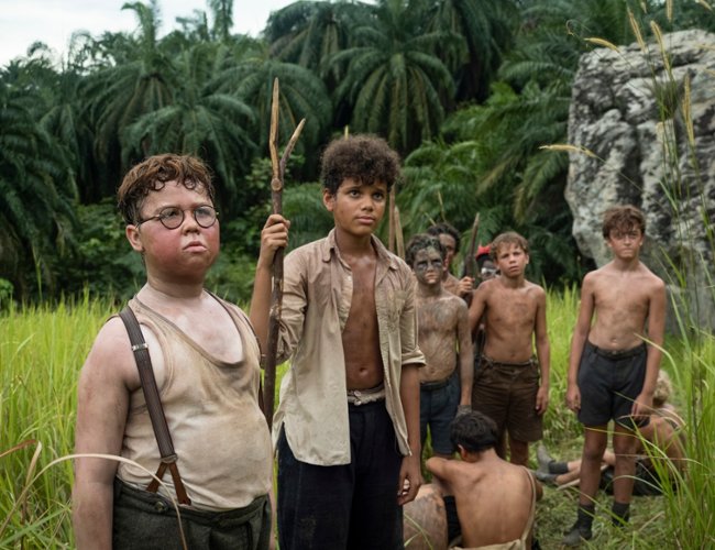 Scenarzysta "Dojrzewania" zekranizował "Władcę much" (ZWIASTUN)