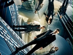 IMAX-owy zakręcony plakat "Incepcji"