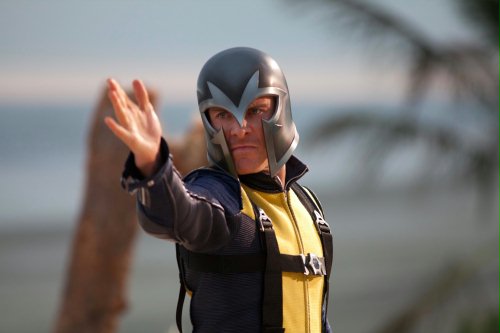 FOTO: "X-Men: Pierwsza klasa": plakat i zdjęcia bohaterów
