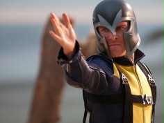 FOTO: "X-Men: Pierwsza klasa": plakat i zdjęcia bohater&oacute;w