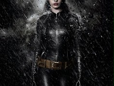 FOTO: Batman, Catwoman, Bane na nowych plakatach