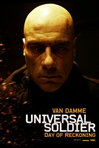 FOTO: Łysy Van Damme, zakrwawiony Adkins na plakatach "Universal...